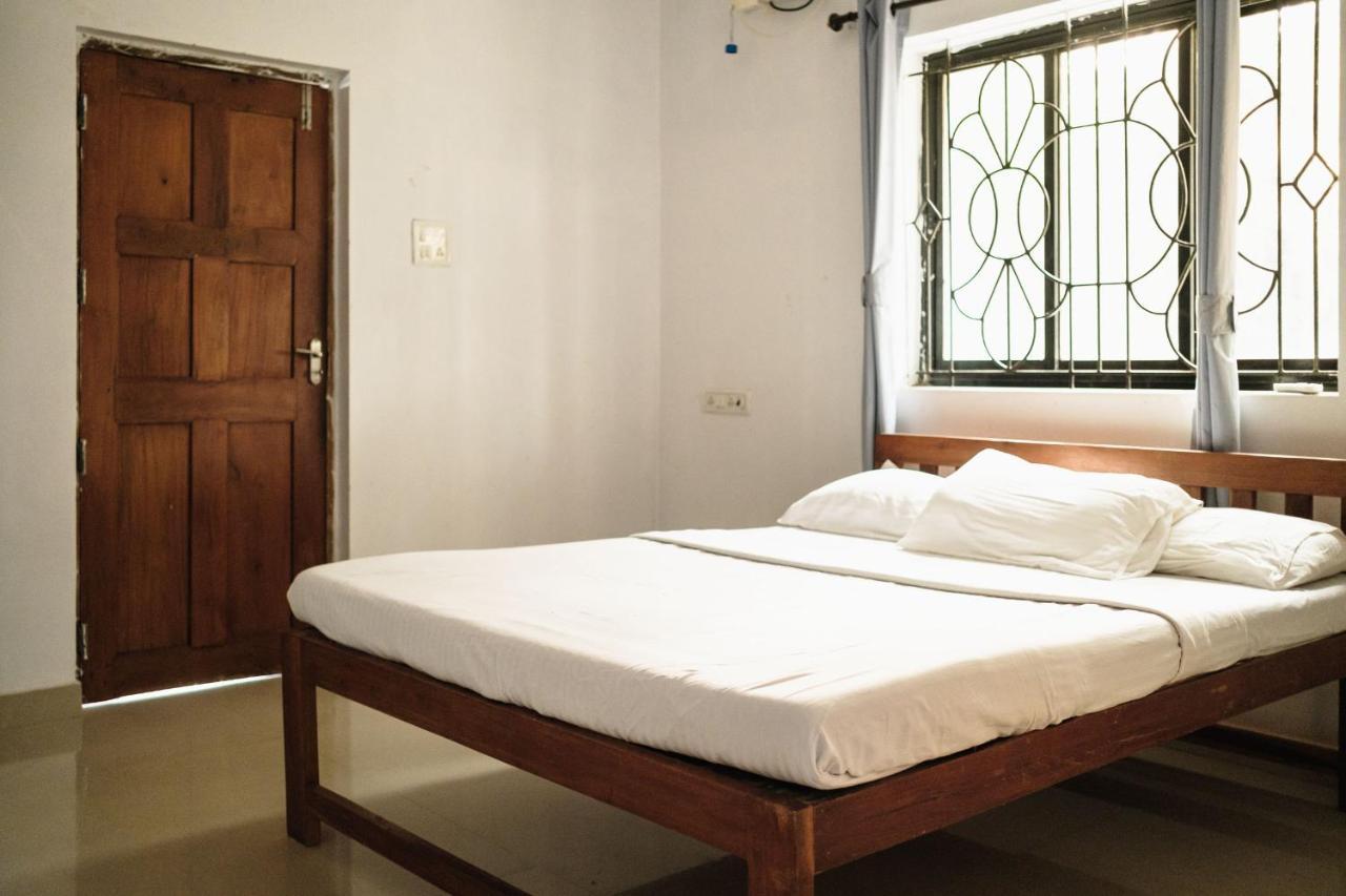Tranquilo Arambol Hostel ภายนอก รูปภาพ