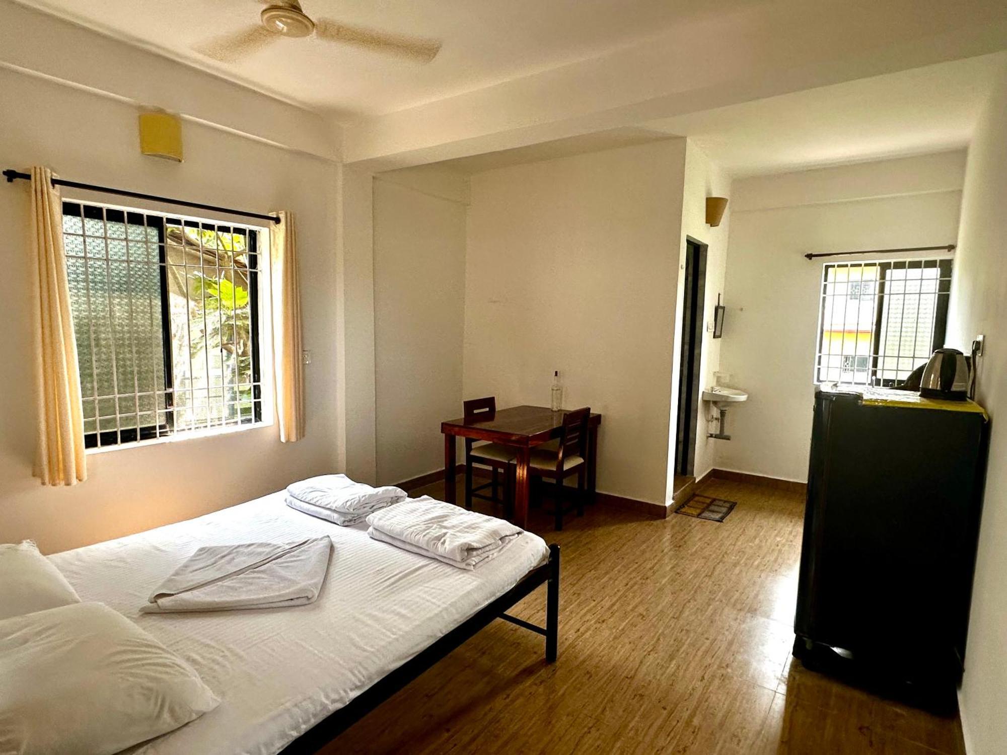 Tranquilo Arambol Hostel ภายนอก รูปภาพ