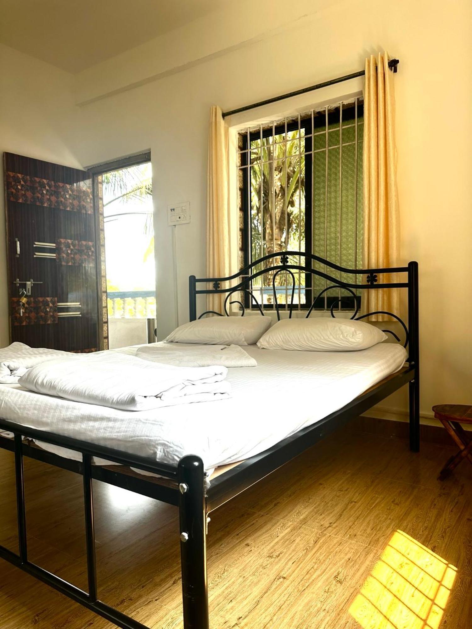 Tranquilo Arambol Hostel ภายนอก รูปภาพ