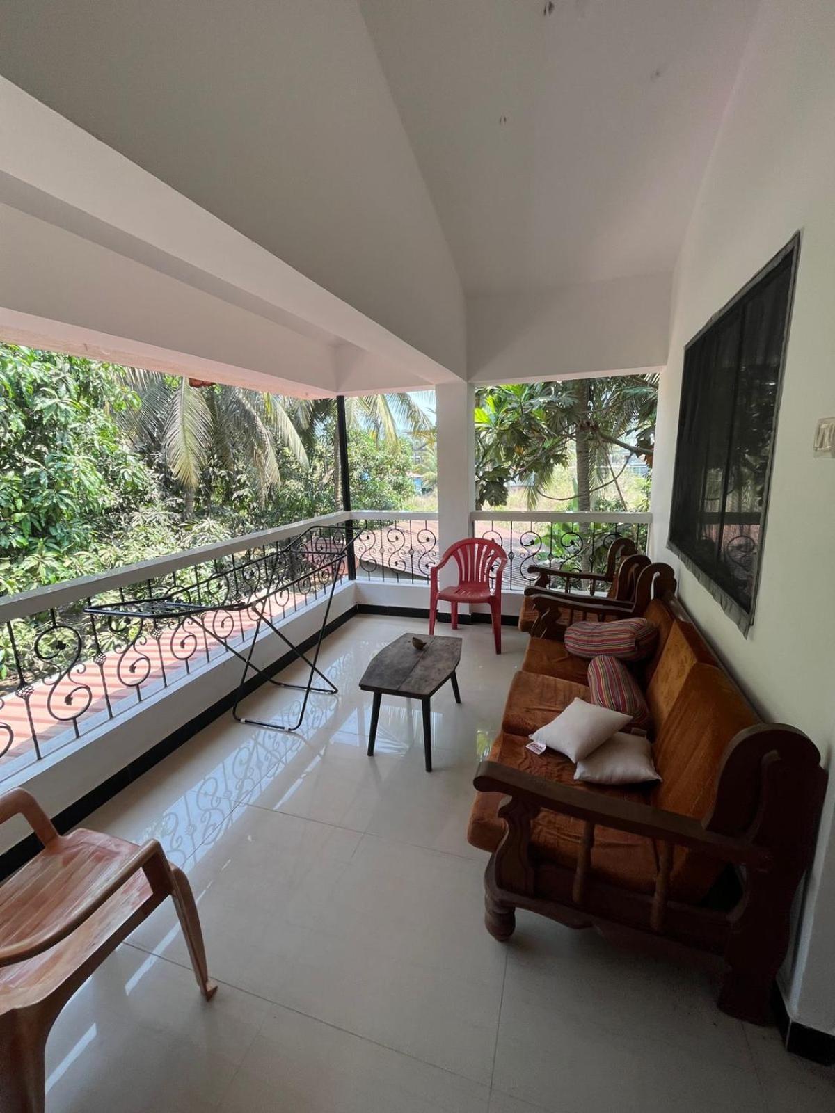 Tranquilo Arambol Hostel ภายนอก รูปภาพ